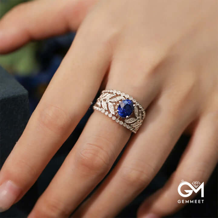 Luxurious Sapphire Leaf Ring