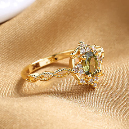 Green Zircon Retro Ring