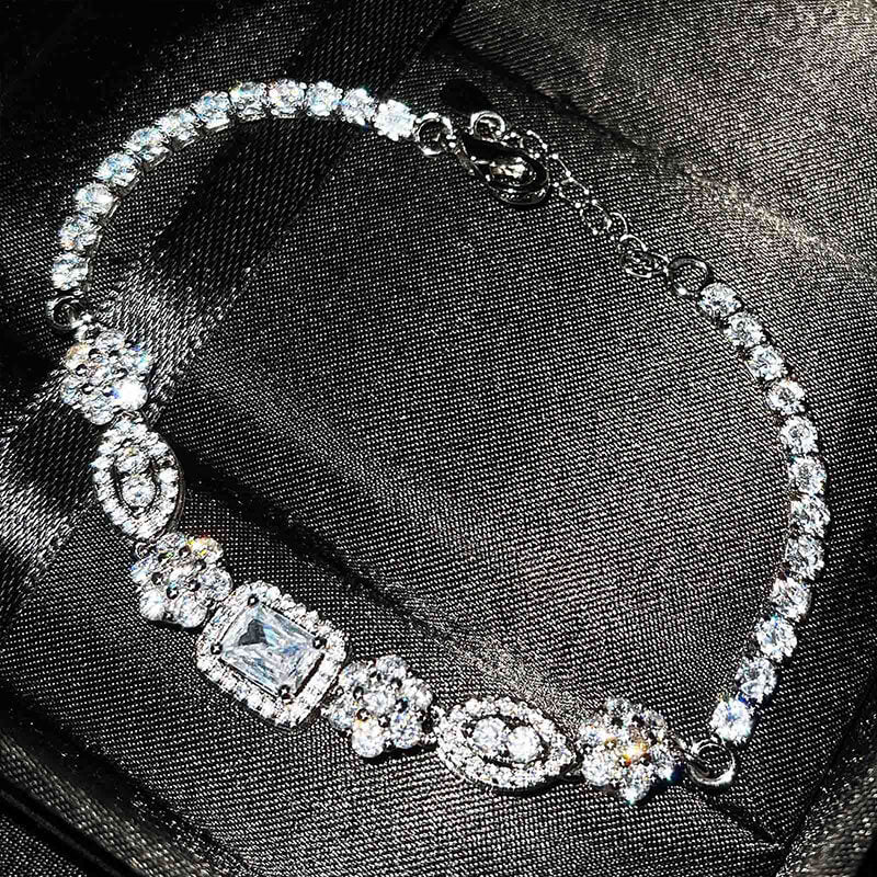 Niche Design High Carbon Diamond Bracelet Cold Style Imitation Moissanite Jewelry for Women