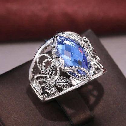 Luxury Sapphire Vintage Ring