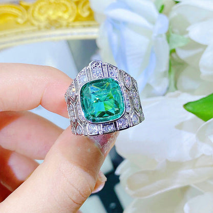 Creative Design Snake Pattern Cultured Emerald Micro Paved Diamond Ring