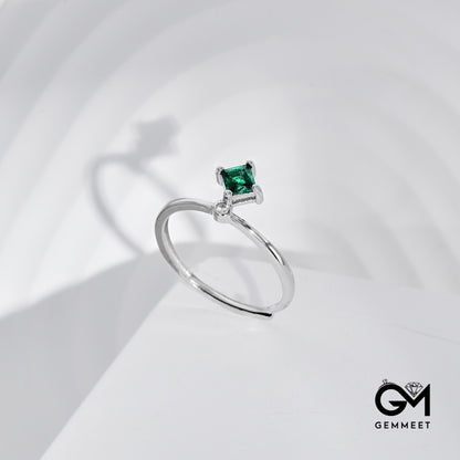 S925 Pure Silver Green Square Zircon Ring