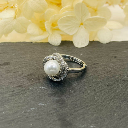 Fashion Pearl Wrap Ring