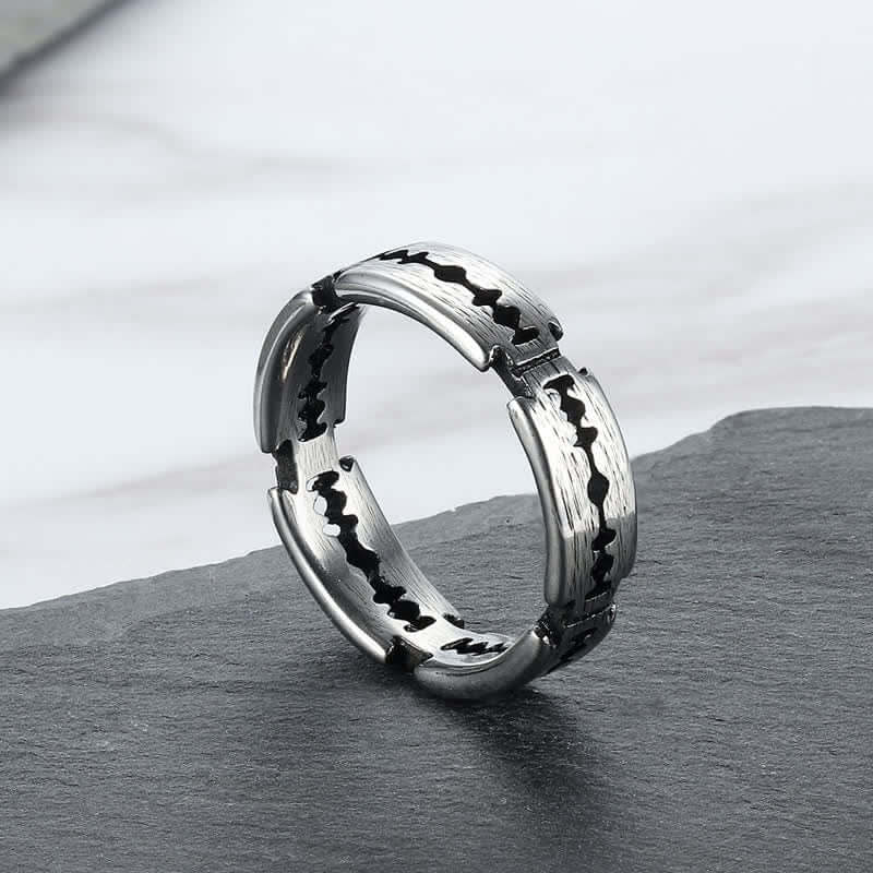 Men's Punk Rock Razor Blade Ring