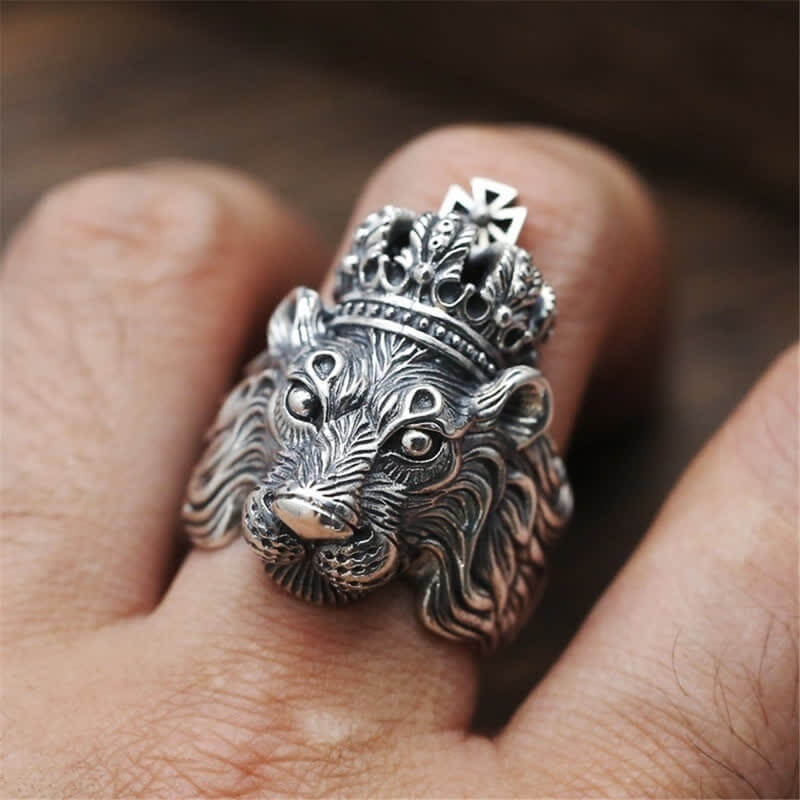 Men's Gothic Crown Lion Ring