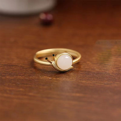 Niche Design Snail Jade Ring