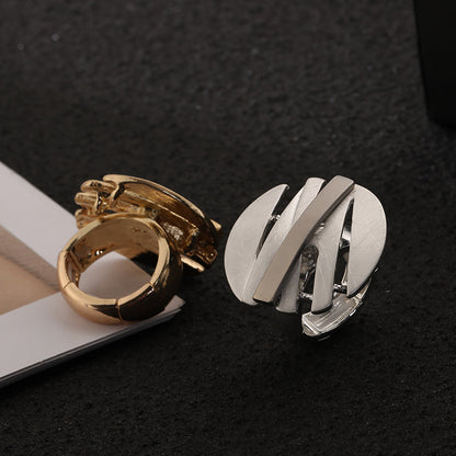 Ladies' Alloy Rings with Geometric Hollowed-out Loose-cut Fashion Trend Advanced