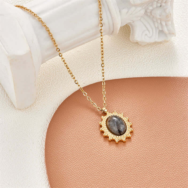 Labradorite Sun Retro Gemstone Necklace