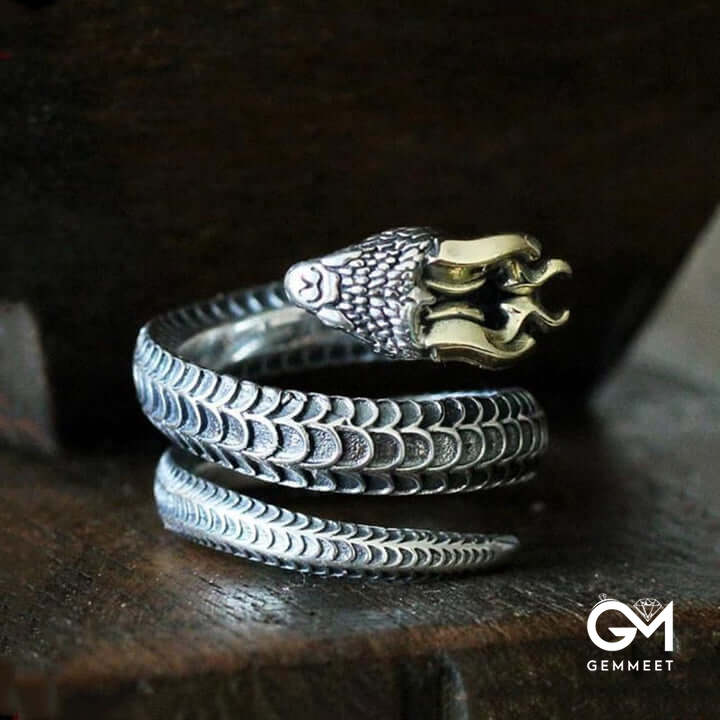 Powerful Norse Guardian: Jörmungandr Snake Ring