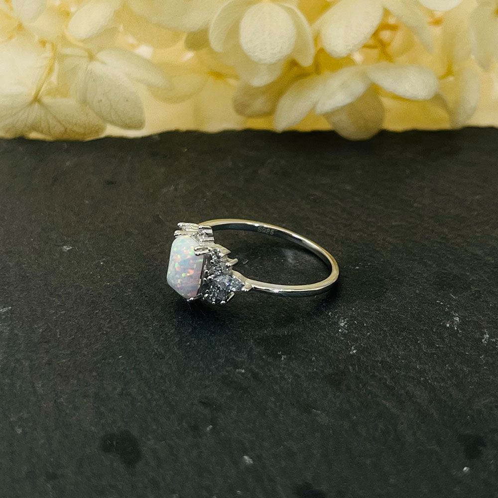 S925 Silver Opal  Inlaid Zircon Ring