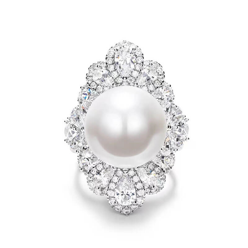 A Two-wear Artificial Mother-of-pearl Pearl Ring Heavy Industry Luxury Exaggerated All-match High Carbon Diamond Female Ring