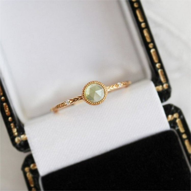 Natural Round Cut Green Peridot Ring