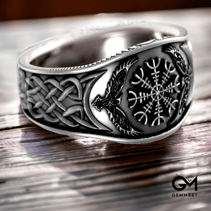 Viking Compass Vintage Graffiti Ring