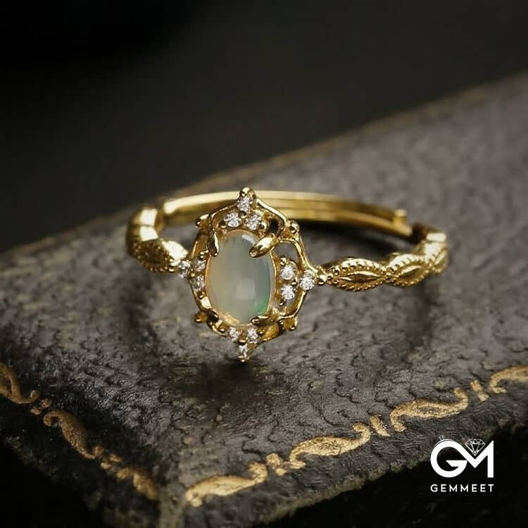 Light Luxury Opal Adjustable Ring