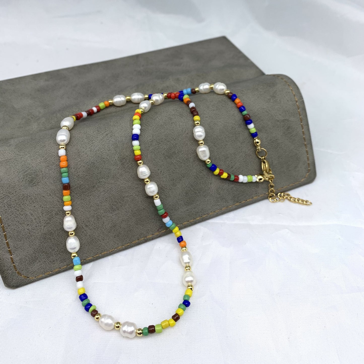 Stained Glass Bead Pearl Necklace