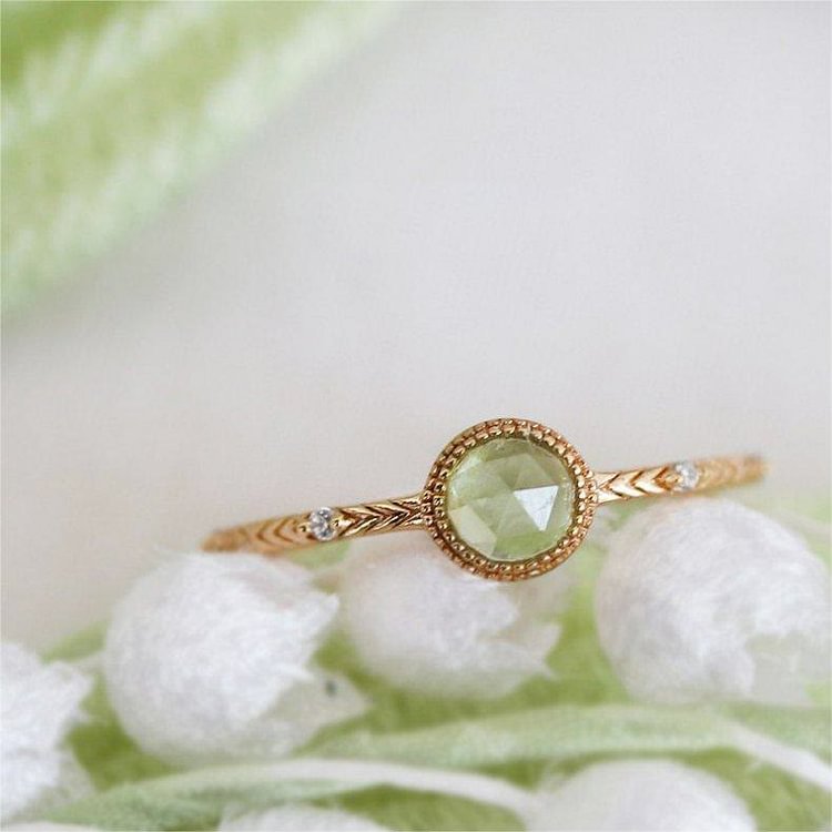 Natural Round Cut Green Peridot Ring