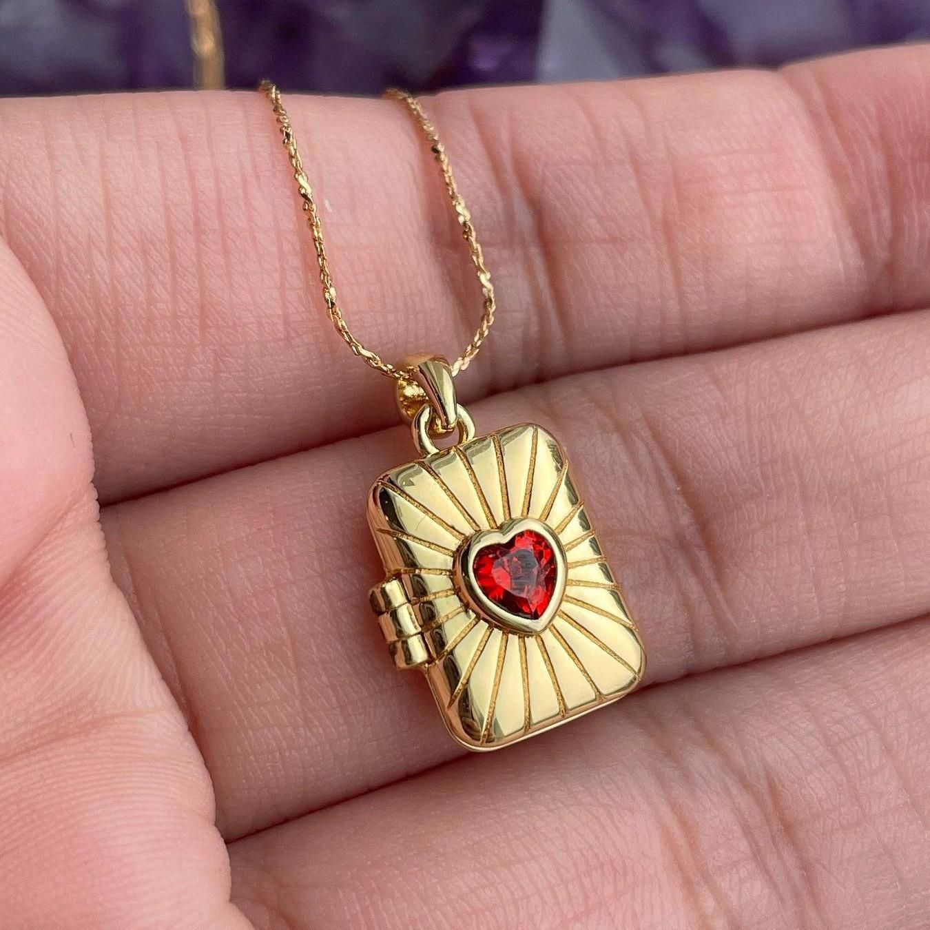 Cute Rectangle Heart Totem Pendant Necklace