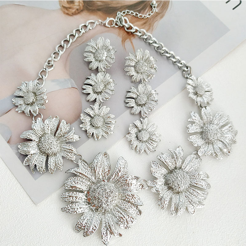 Vintage Daisy Fashion Mosaic Flower Earrings Necklace Set