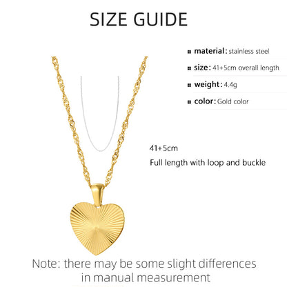 Radial Texture Heart Shape Disc Pendant Necklace