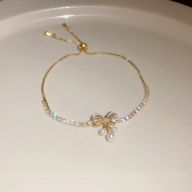 Electroplated Zircon Bow Pearl Bracelet