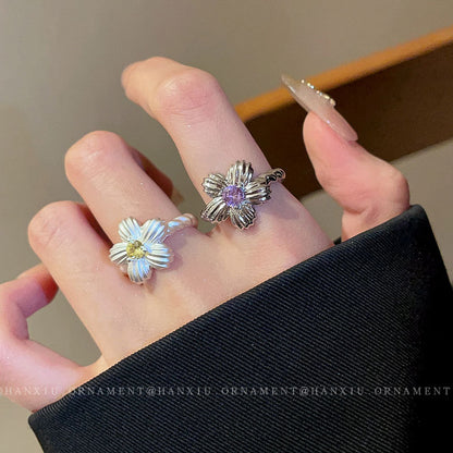 Zircon Flower Opening Sweet Ring