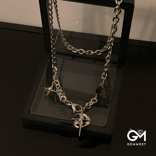 Black Zircon Awn Star Necklace