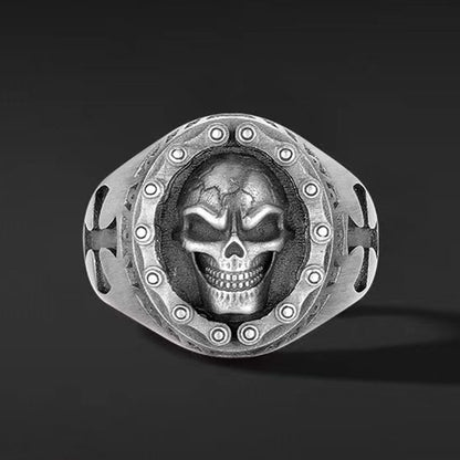 Vintage Men's Oversized Skull Crusader Ring