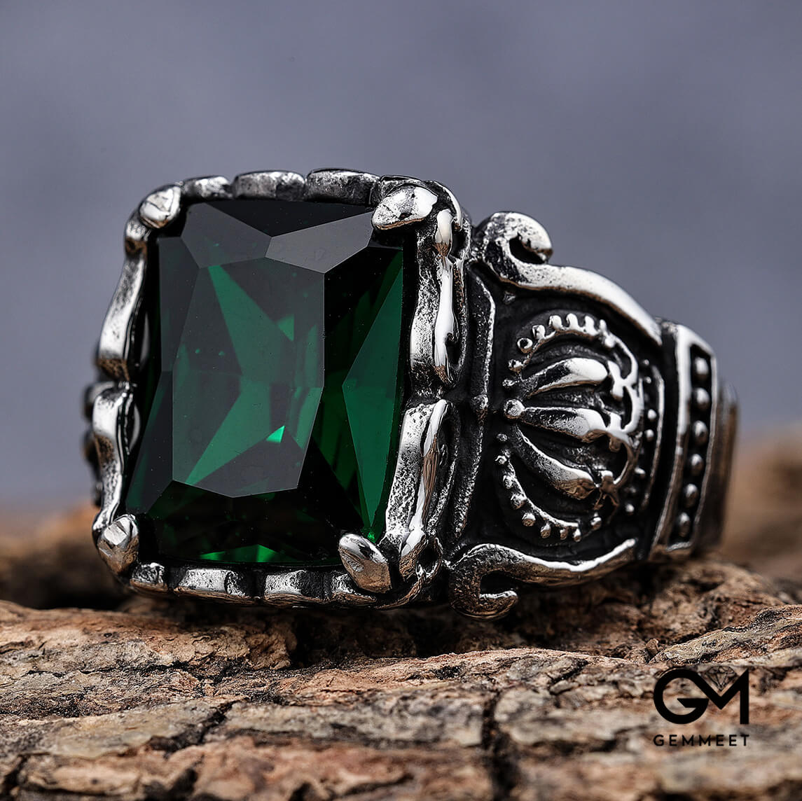 Black Green Zircon Crown Stainless Steel Ring