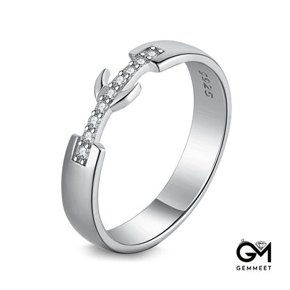 Simple S925 Sterling Silver Crescent Zircon Ring