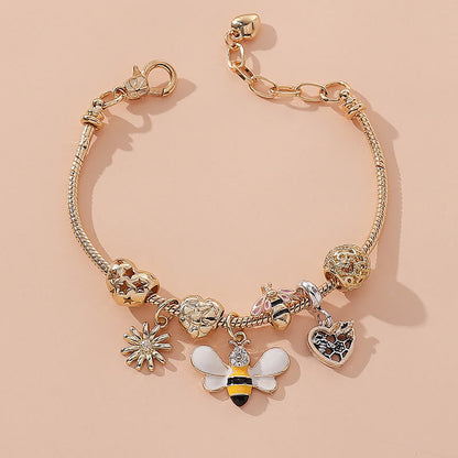 Bee Pendant Gold Bracelet