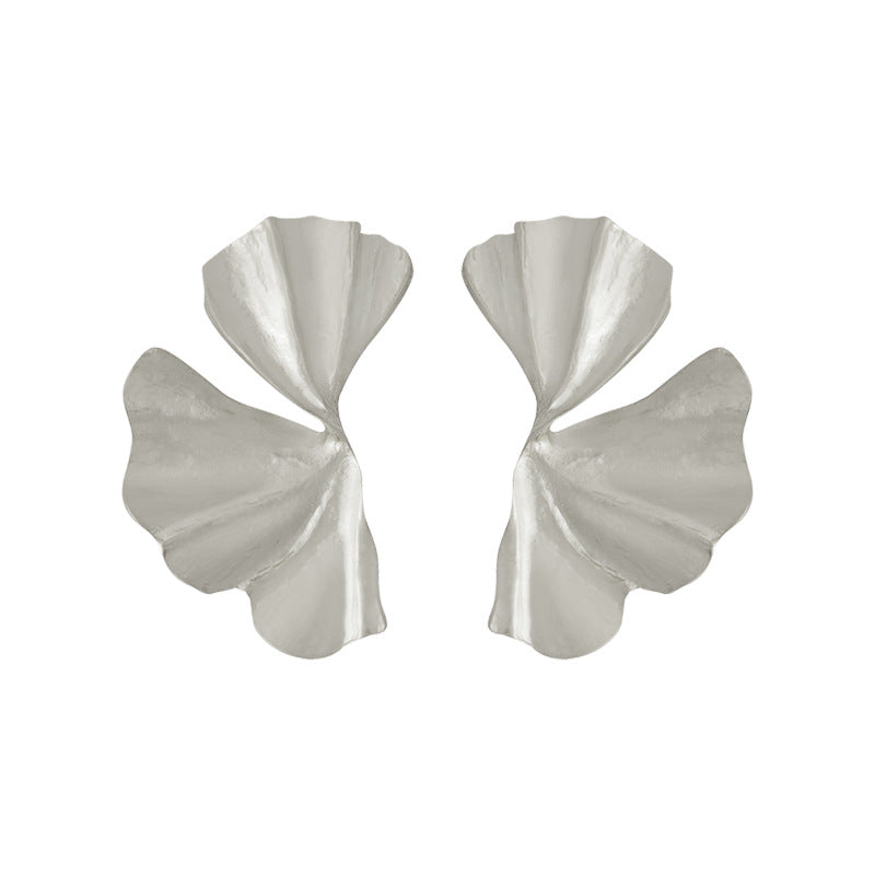 Fashion Temperament Simple Design Sense Ginkgo Leaf Earrings