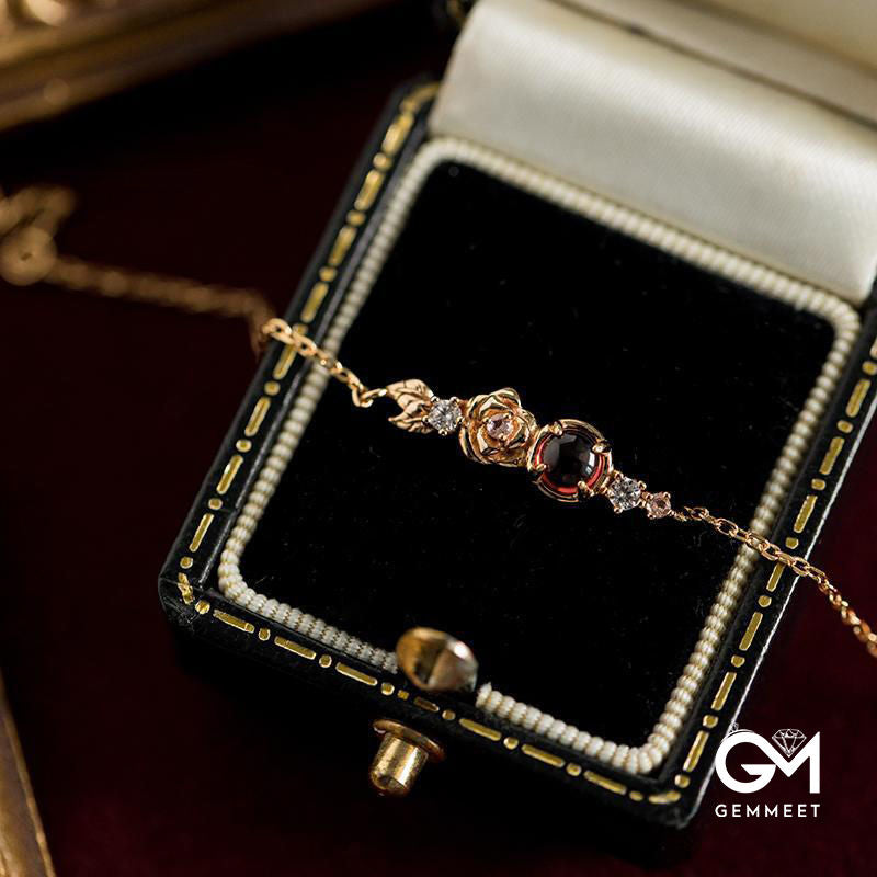 Vintage Gold-plated Garnet Bracelet