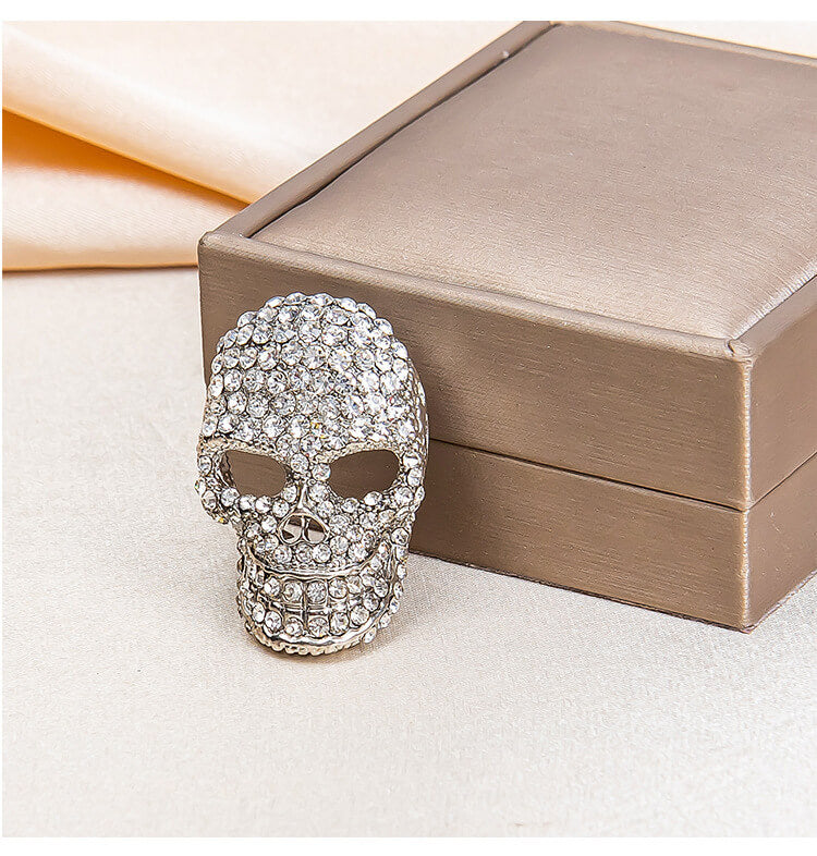 Halloween Diamond Skull Brooch Retro Personality Metal Brooch Jacket Suit Corsage Accessories