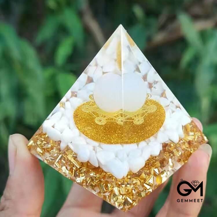 White Agate Clear Quartz Metatron's Cube Symbol Orgone Pyramid