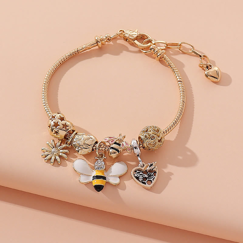 Bee Pendant Gold Bracelet