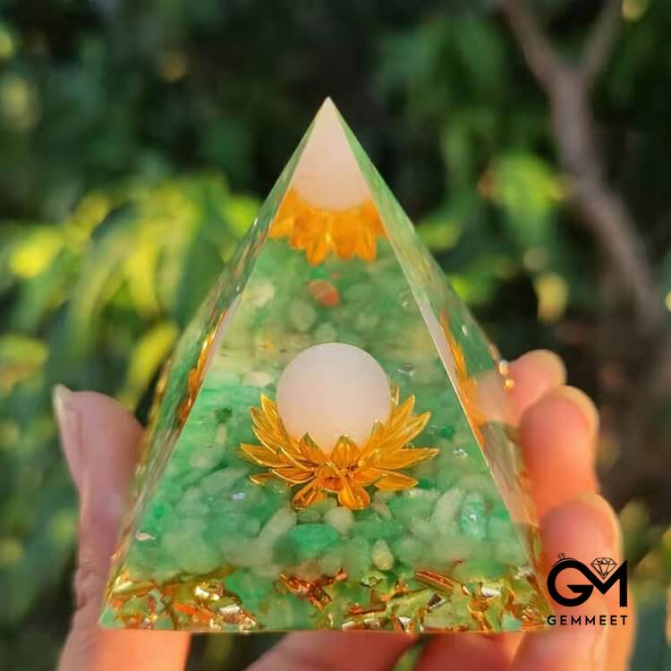 Green Aventurine Clear Quartz Lotus Symbol Orgone Pyramid