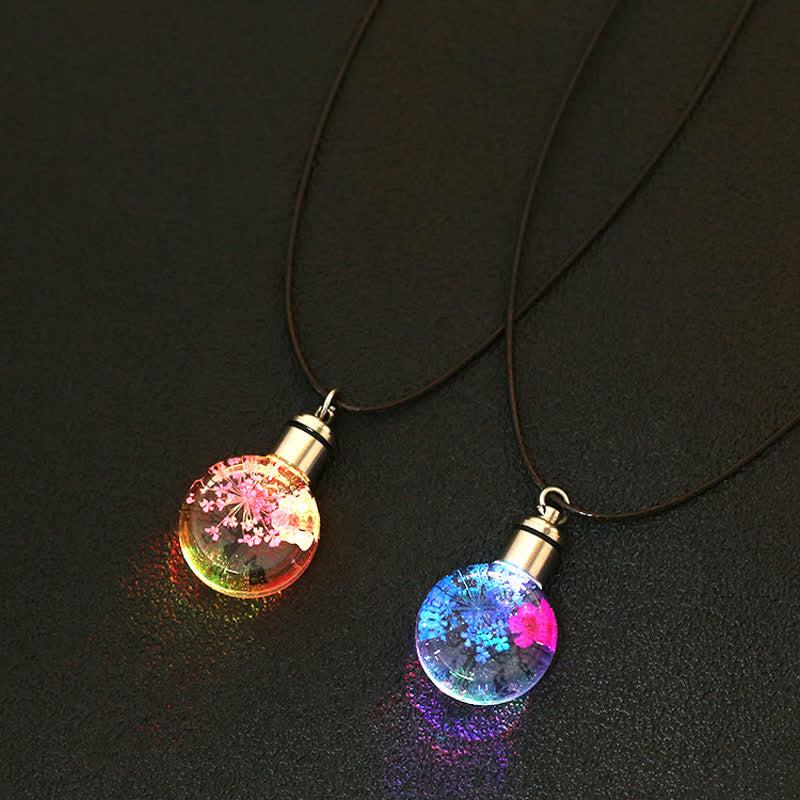 Dried Flowers Gypsophila Glowing Resin Necklace