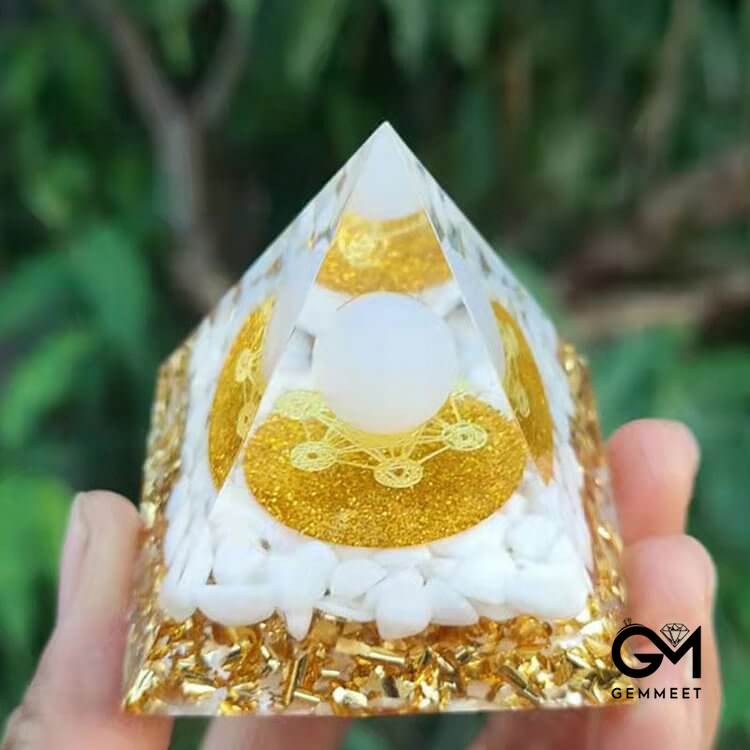 White Agate Clear Quartz Metatron's Cube Symbol Orgone Pyramid