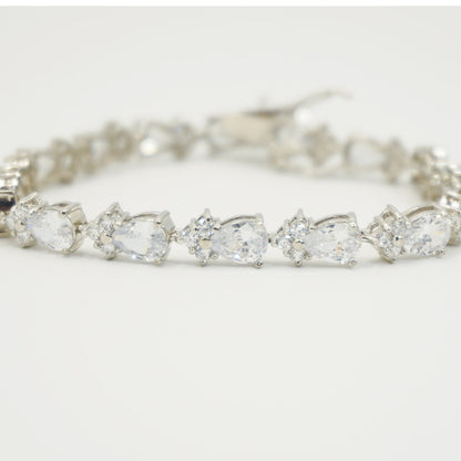 White Gold Prong Setting Pear Shape Stones Plain Bracelet