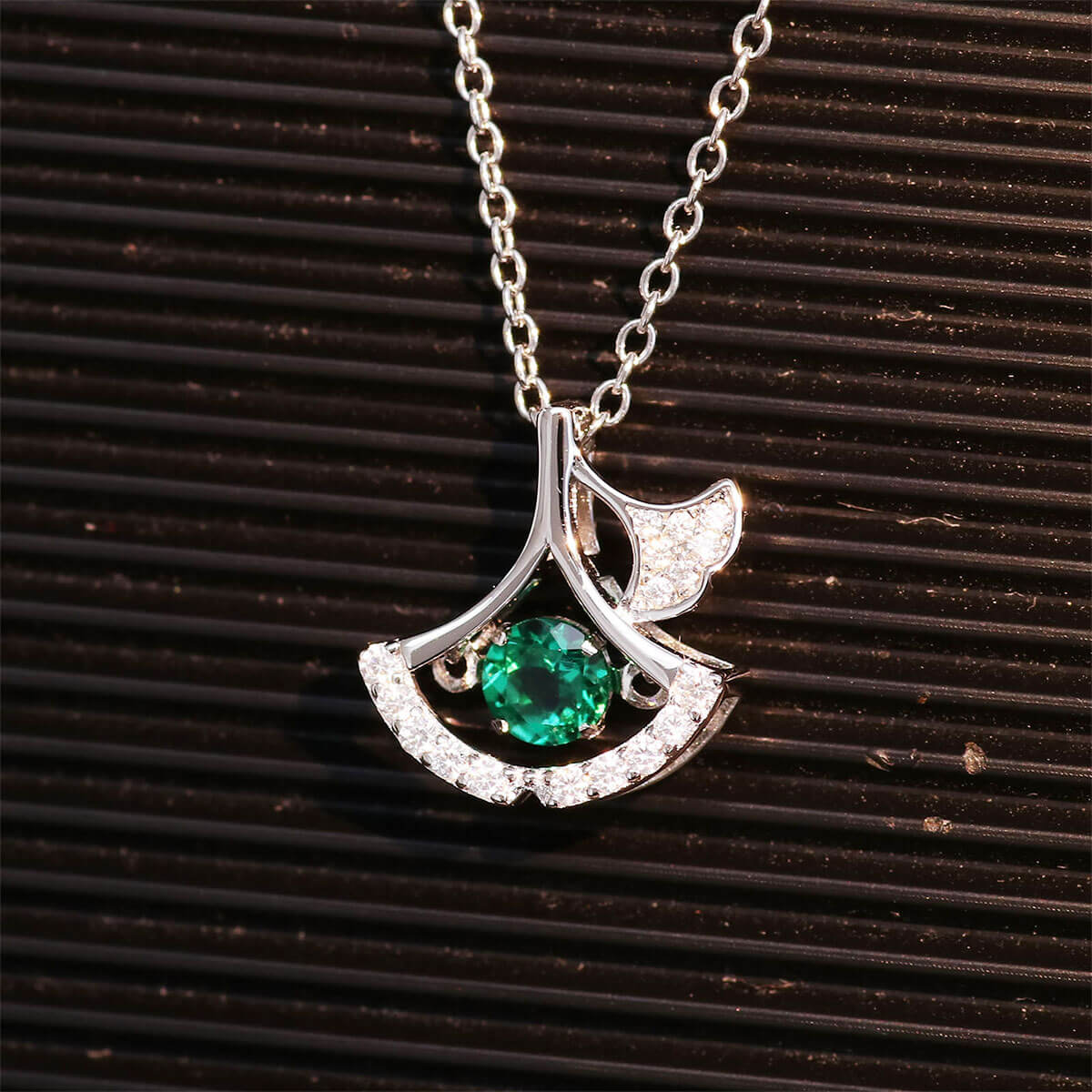 White Gold Skirt Shape Emerald Pendant Chain