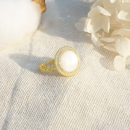 Gold White Shell Stone Sun Shape Ring