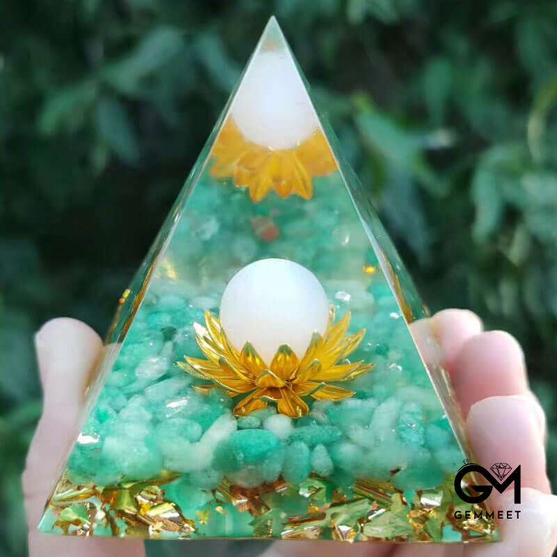 Green Aventurine Clear Quartz Lotus Symbol Orgone Pyramid