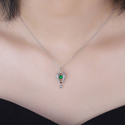 White Gold Balloon Shape Beating Emerald Pendant Chain