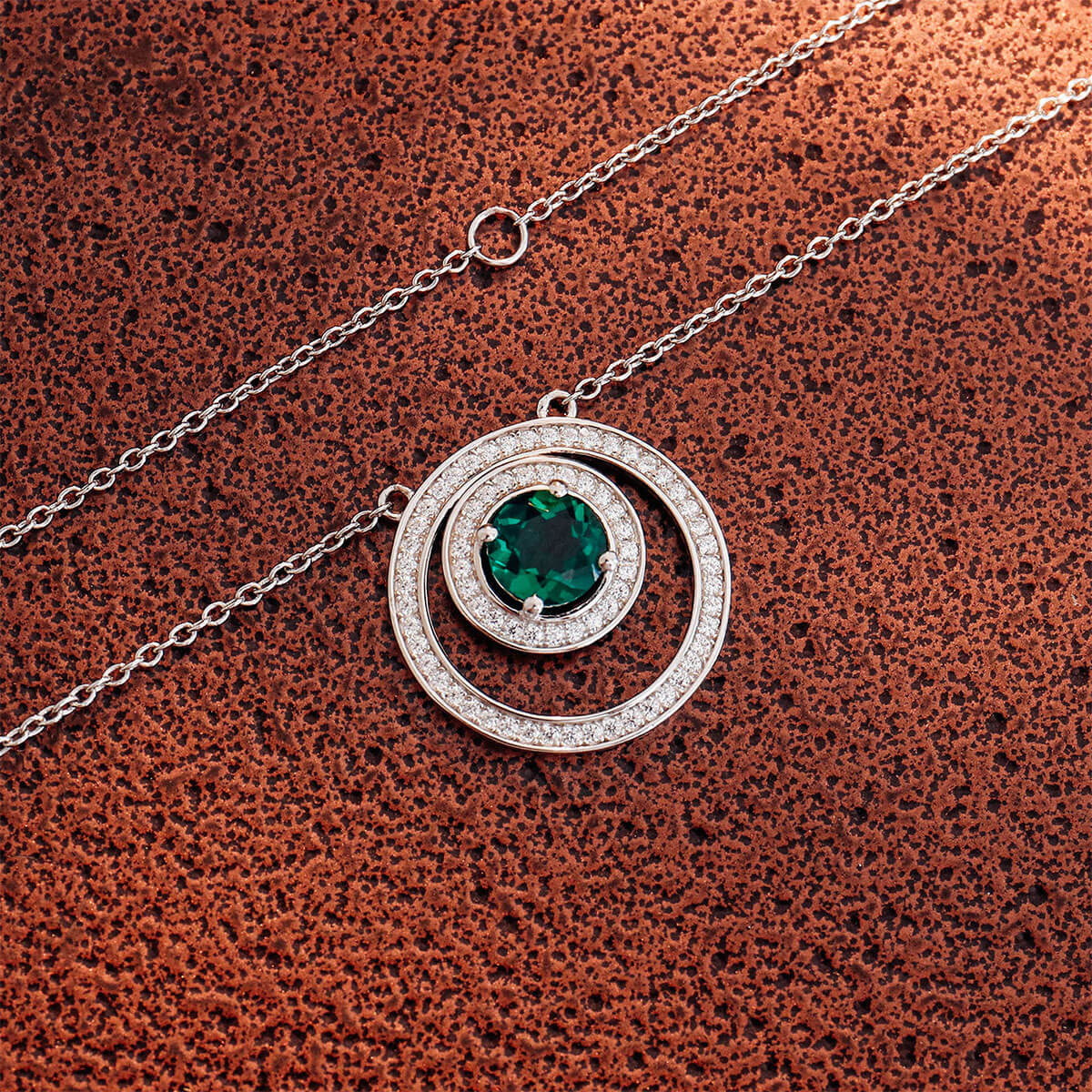 White Gold Infinite Style Double Circle Halo Emerald Chain