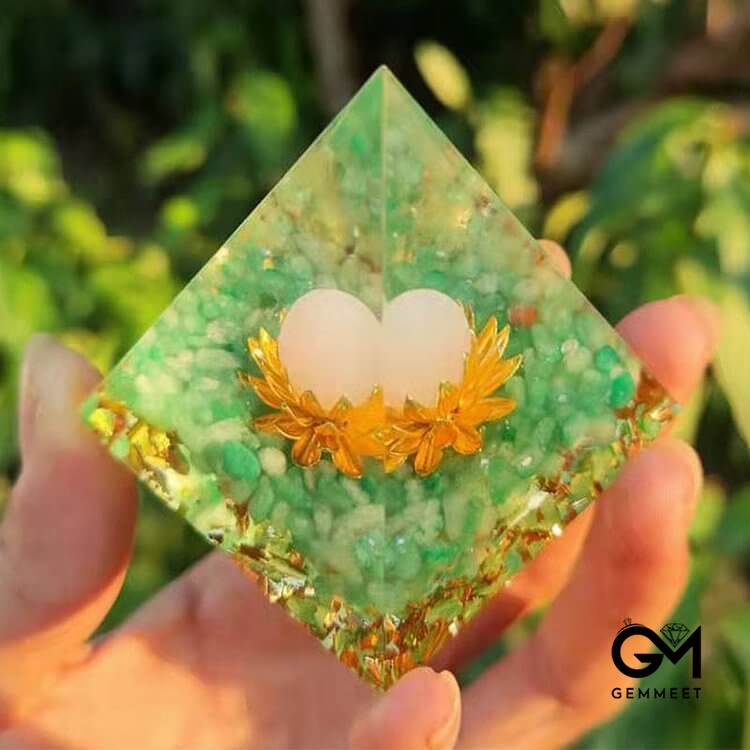 Green Aventurine Clear Quartz Lotus Symbol Orgone Pyramid