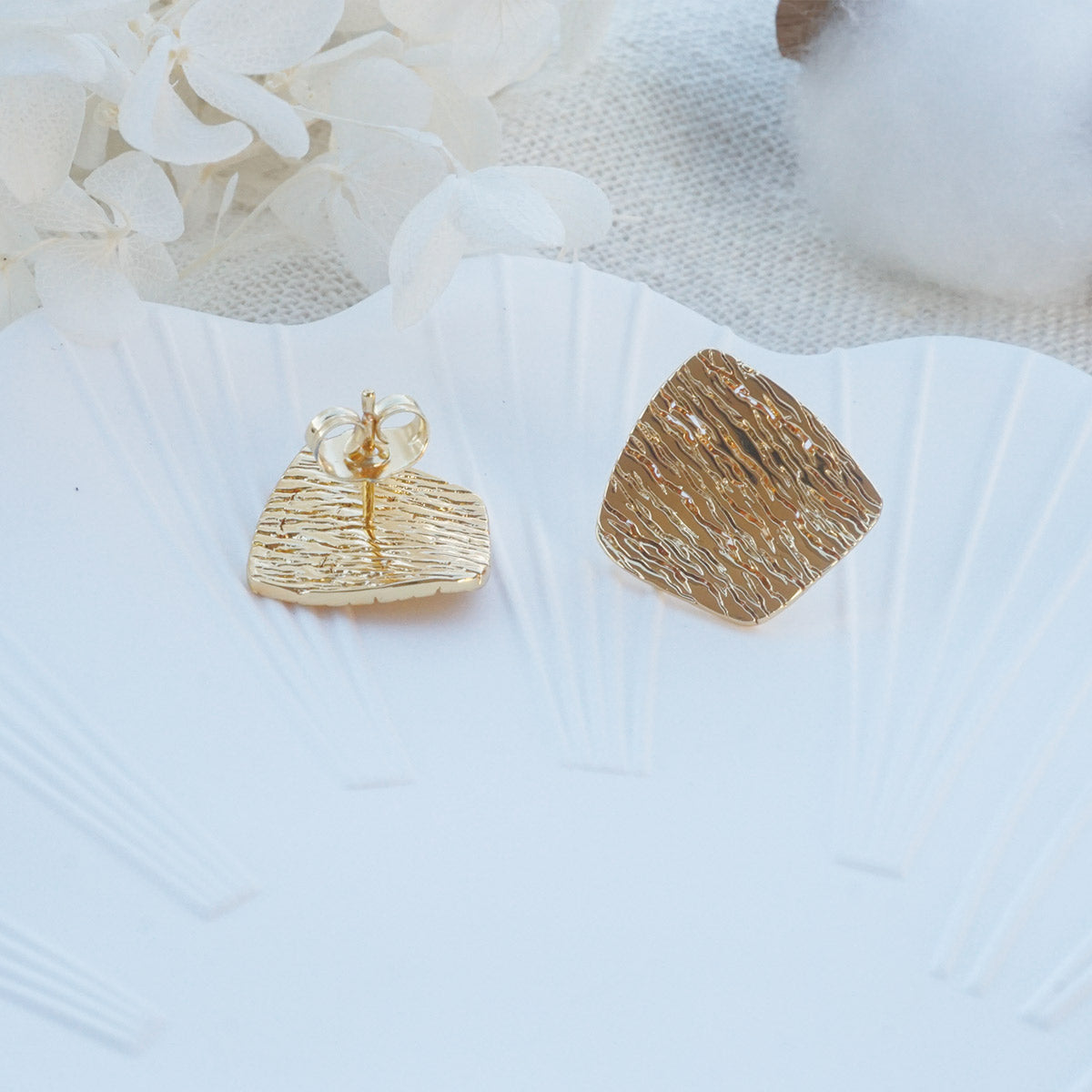 Geometric Distortion Wavy Textures Gold Stud Earrings