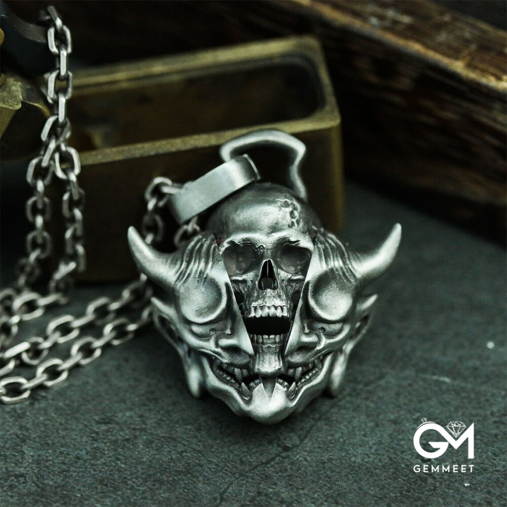 Dark Hip Hop Skull Halloween Pendant Necklace