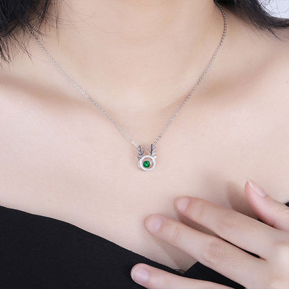 White Gold Elk Shape Hollow Beating Emerald Chain