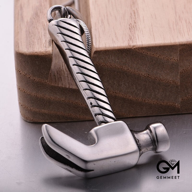 Round Stainless Steel Hammer Pendant Necklace