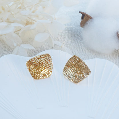 Geometric Distortion Wavy Textures Gold Stud Earrings